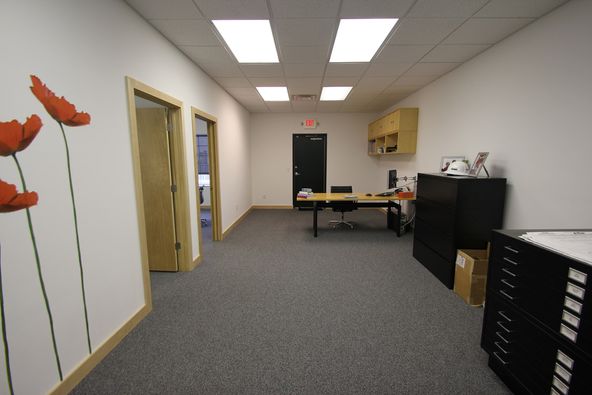 Hilliard Rome Office Park: 5508-5599 Hilliard Rome Office Park, Hilliard, OH, 43026